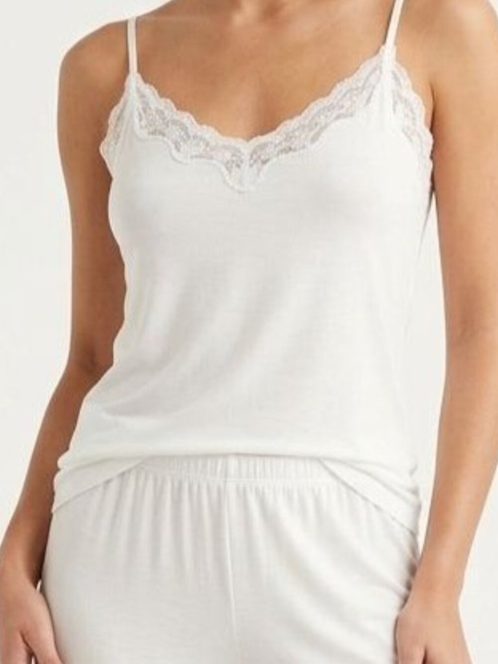 GapBody Pure Body White Lace Trim Cami Top Size L Modal Blend Spaghetti Strap Ta